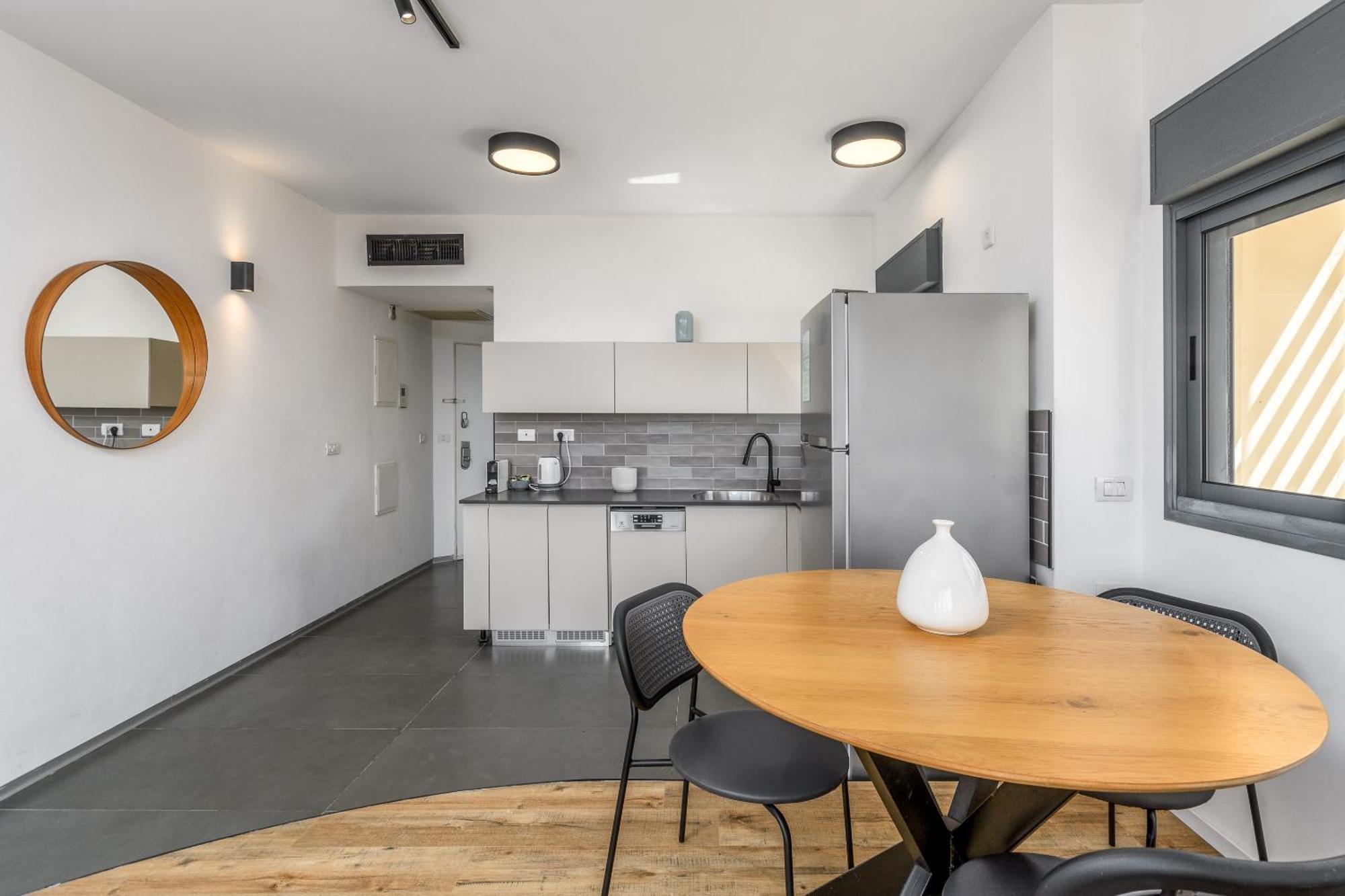 شقة Modern & Sunny 1 Bdr W Balcony And Parking تل أبيب المظهر الخارجي الصورة